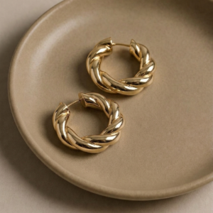 Argola Melissa Trançada Dourada Banho de Ouro 18k